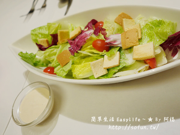 [新竹食記] TASTy 西堤牛排 (林森店) @值得再訪王品餐廳