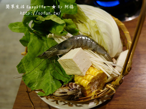 [食記] 台北信義區。秋豆溢日式鍋物專門店＠平價火鍋、多樣套餐選擇